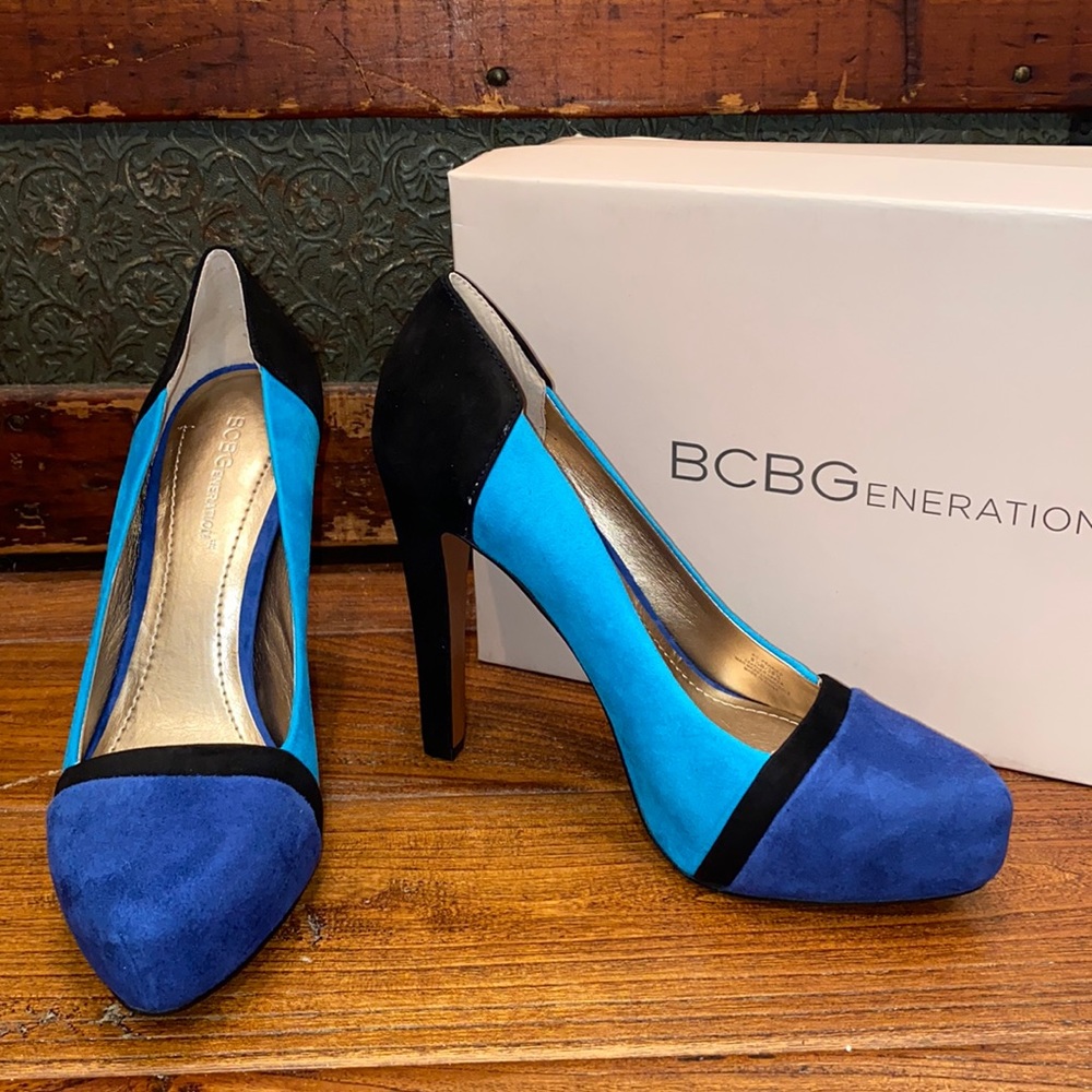 NWT BCBG Color Block Pumps